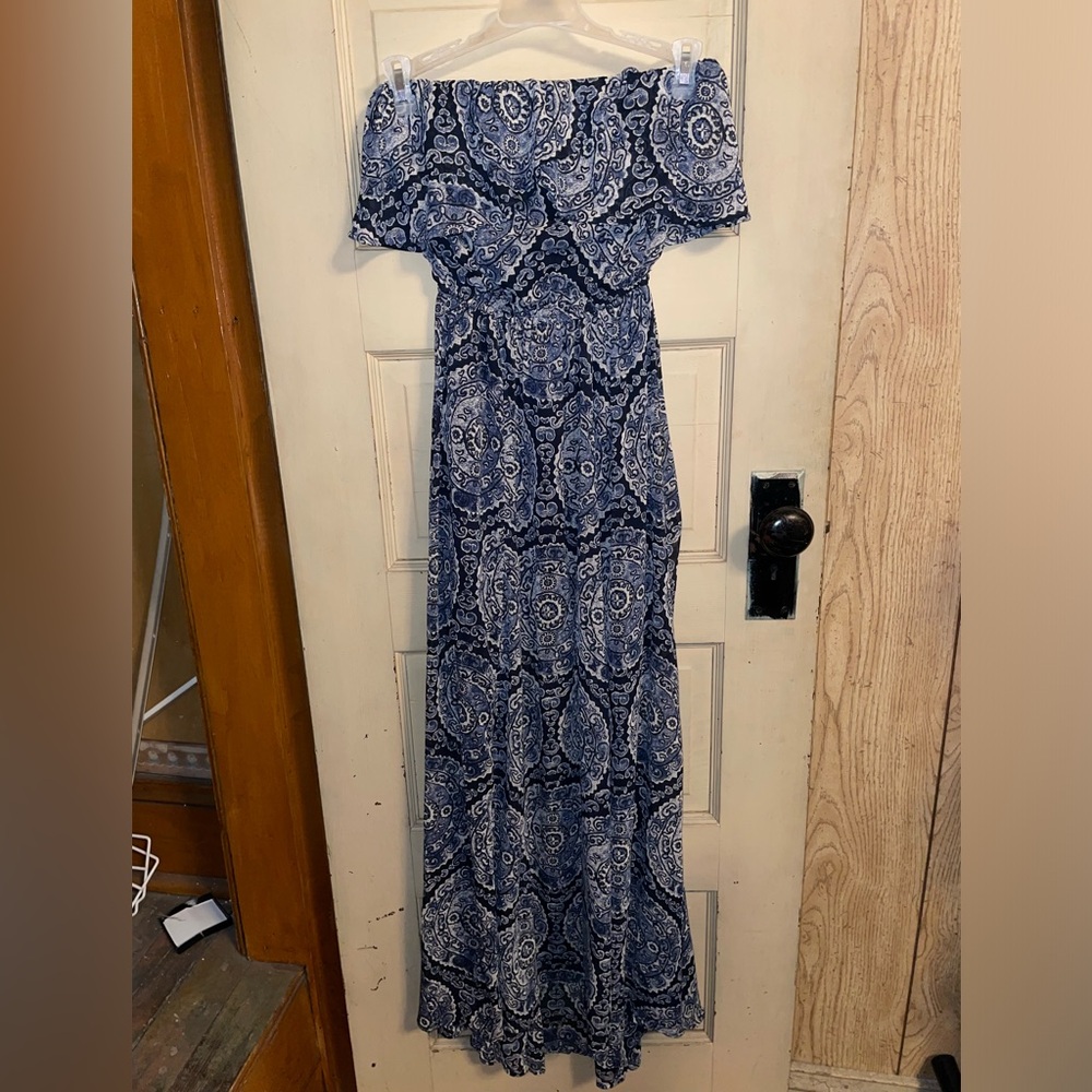 Hollister Chiffon Flutter Strapless Maxi Dress